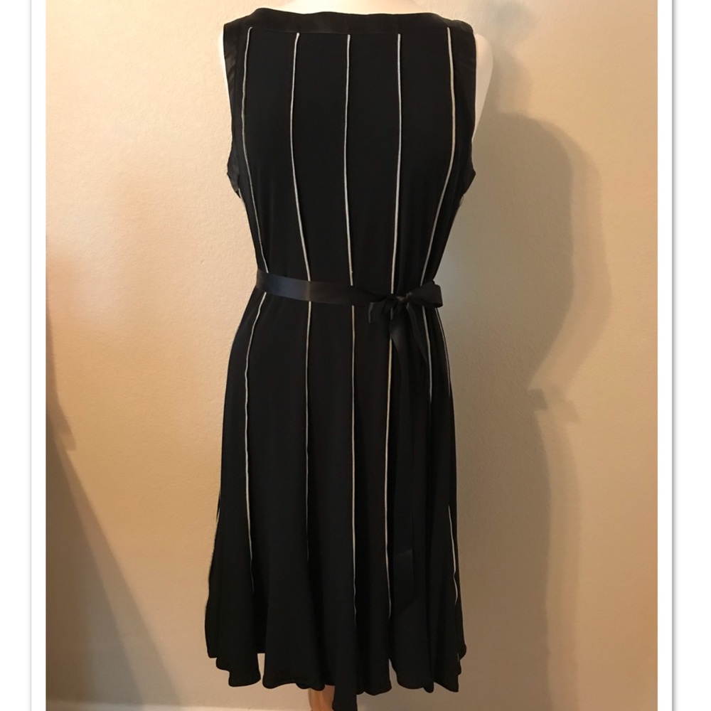 Sandra Darren Dress, 14p, black